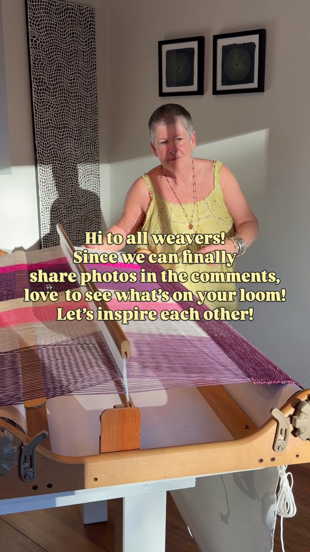 What’s on your loom? Take a snap and share with everyone! Let’s start a chat to support and inspire each other! 

I’ve shared what’s on my loom. Your turn!