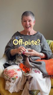 Boundary pushers are very welcomed here. No conventional weaver tropes! Going a little off-piste with my weft ends here. Is there a right way? :) What do you do with them?

Tips and inspiration shared freely to you along the way. If this is exactly what you need to give a little boost to your weaving mojo, share this post with your bestie and come together and follow along.  